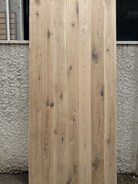 ナラ(オーク) 無垢フローリング OPC(1枚板)    無塗装 節あり 15×120×1820(mm) 1.53平米入