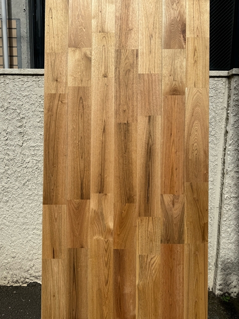 クルミ 無垢フローリング ユニタイプ    ウレタンクリア塗装 ナチュラルグレード 15×130×1820(mm) 1.65平米入