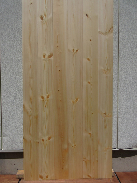 レッドパイン 無垢フローリング OPC(1枚板)    ウレタンクリアツヤ消塗装 節あり 15×150×1820(mm) 1.64平米入